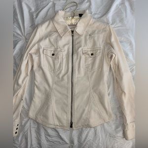 Beige light jacket. 
S/M